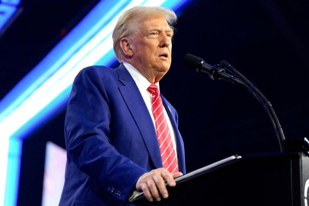 Trump Expresses Support for H-1B Visa Program