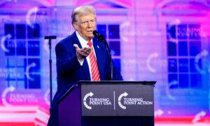 Trump Renews Calls for Congress to Extend Debt Ceiling Before He Assumes Office