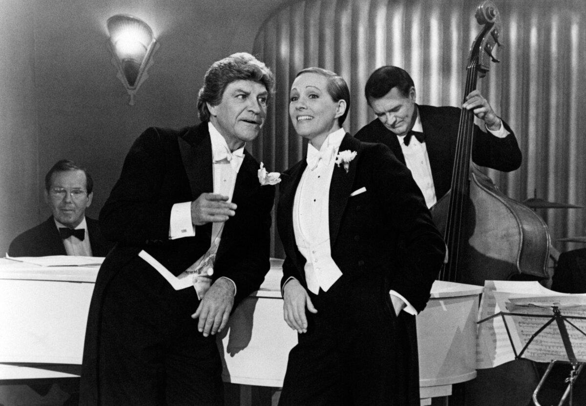 Robert Preston and Julie Andrews perform one of Henry Mancini's songs in the 1982 film "Victor/Victoria." (MovieStillsDb)