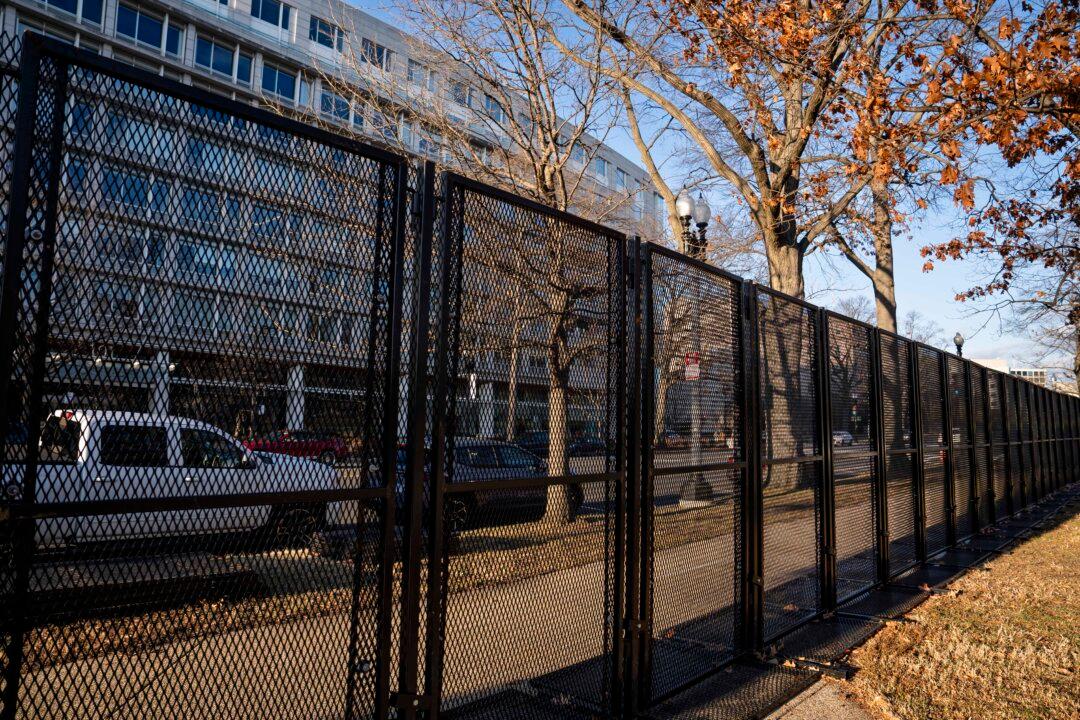 Washington Ramps Up Security After New Orleans, Las Vegas Attacks