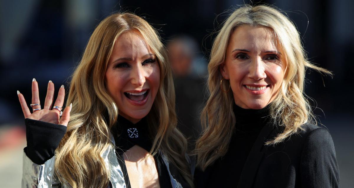 Sunday’s Golden Globes to Launch Hollywood’s Awards Festivities