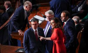 Johnson Poised to Lose First Ballot for Speaker