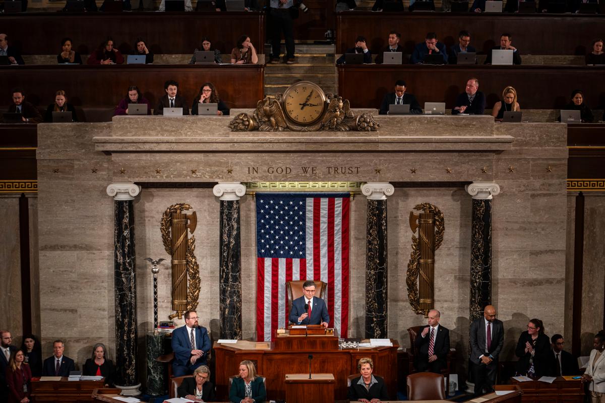 đ§News Brief: Johnson Wins Speakership in Dramatic First Ballot; Biden to Block Sale of US Steel