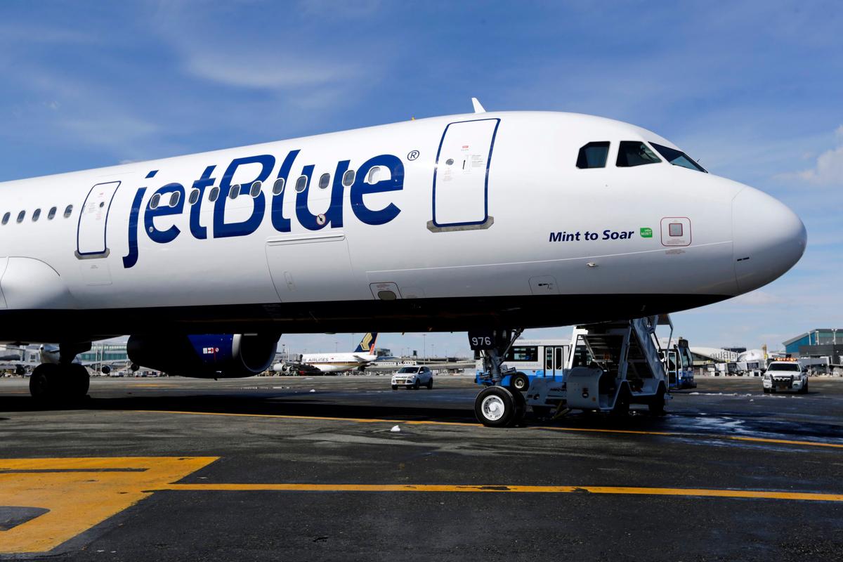 JetBlue Passengers Hospitalized After Emergency Landing in Florida