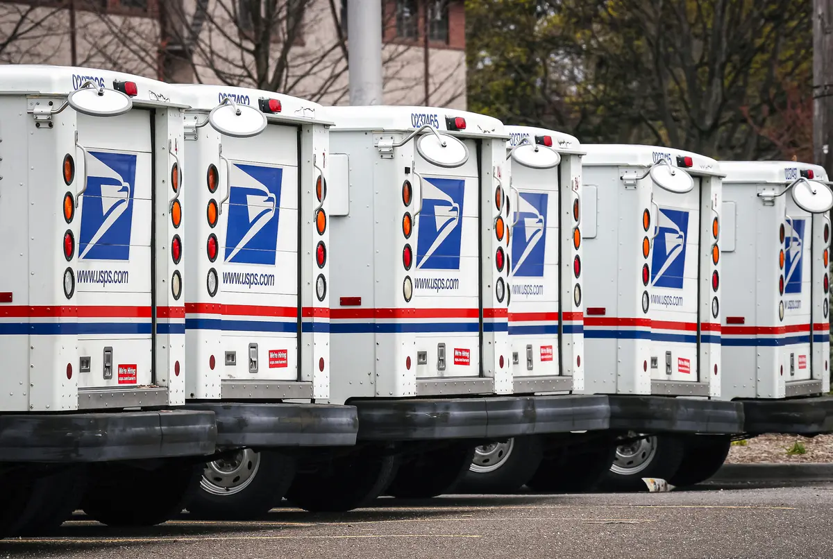 USPS Posts $2.5 Billion Quarterly Loss Despite Revenue Growth