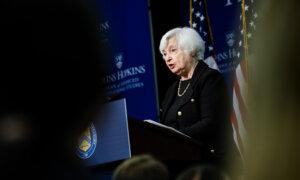 US and UK Issue Sweeping Sanctions on Russian Oil, LNG