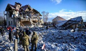European Defense Ministers Meet Over Ukraine Crisis