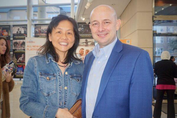 Daniel Mantle and his wife at the Shen Yun Performing Arts performance at Eisemann Center on Jan. 5, 2025. (Yeawen Hung/The Epoch Times)
