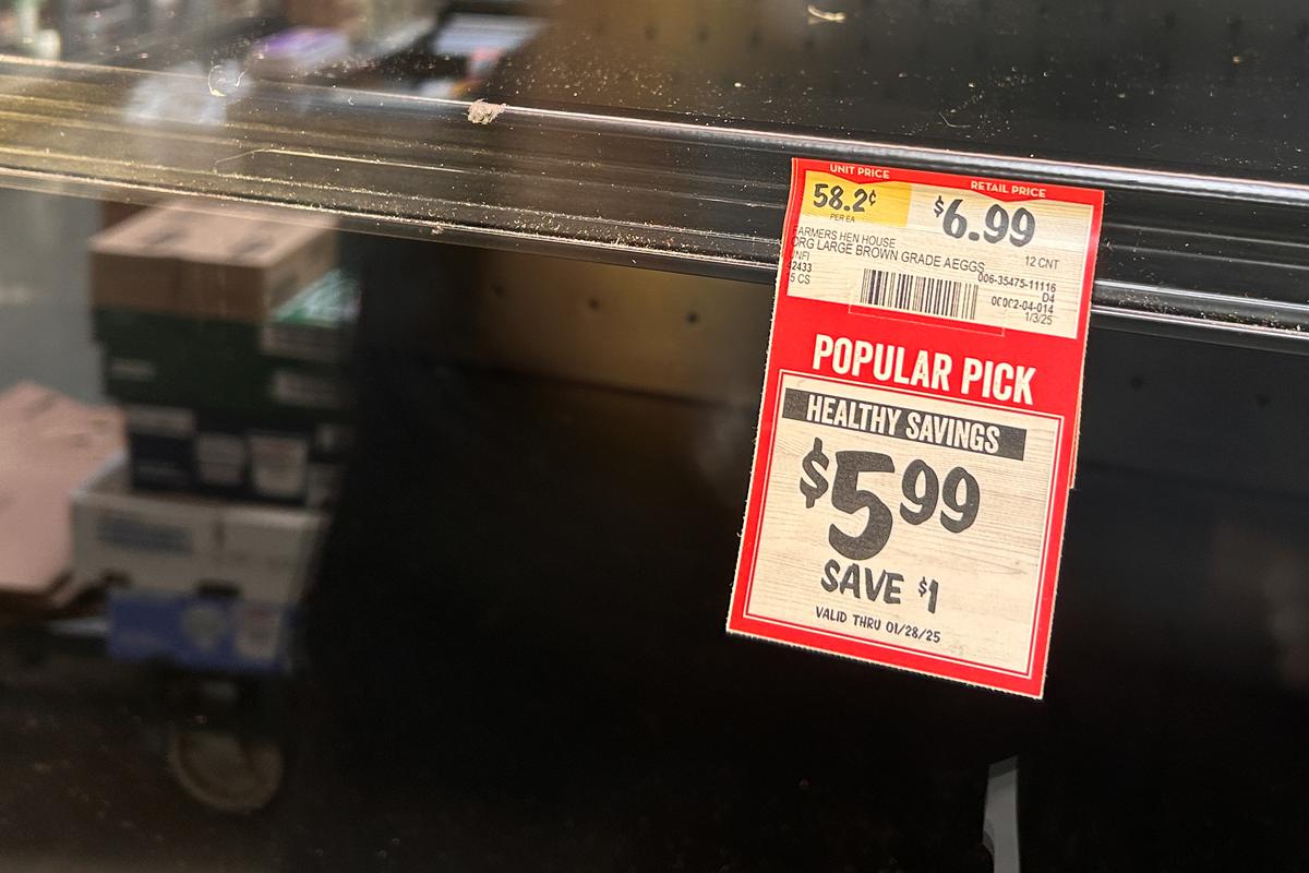 Discounted eggs are out of stock at a Sprouts store in the Mira Mesa neighborhood in San Diego on Jan. 6, 2025. (Jane Yang/The Epoch Times)