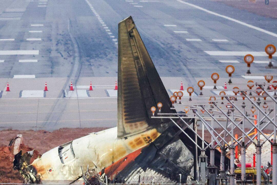 South Korean Transport Minister Announces Plan to Resign Over Jeju Air Crash
