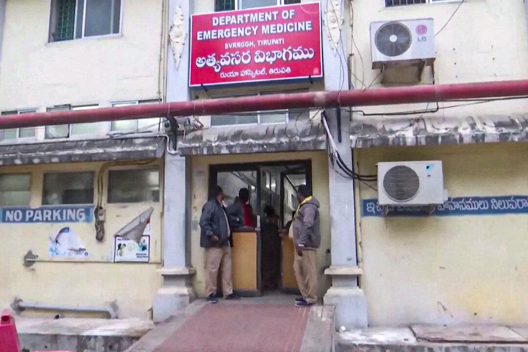 At Least 6 Die in Stampede at Temple in Southern India, Report Says