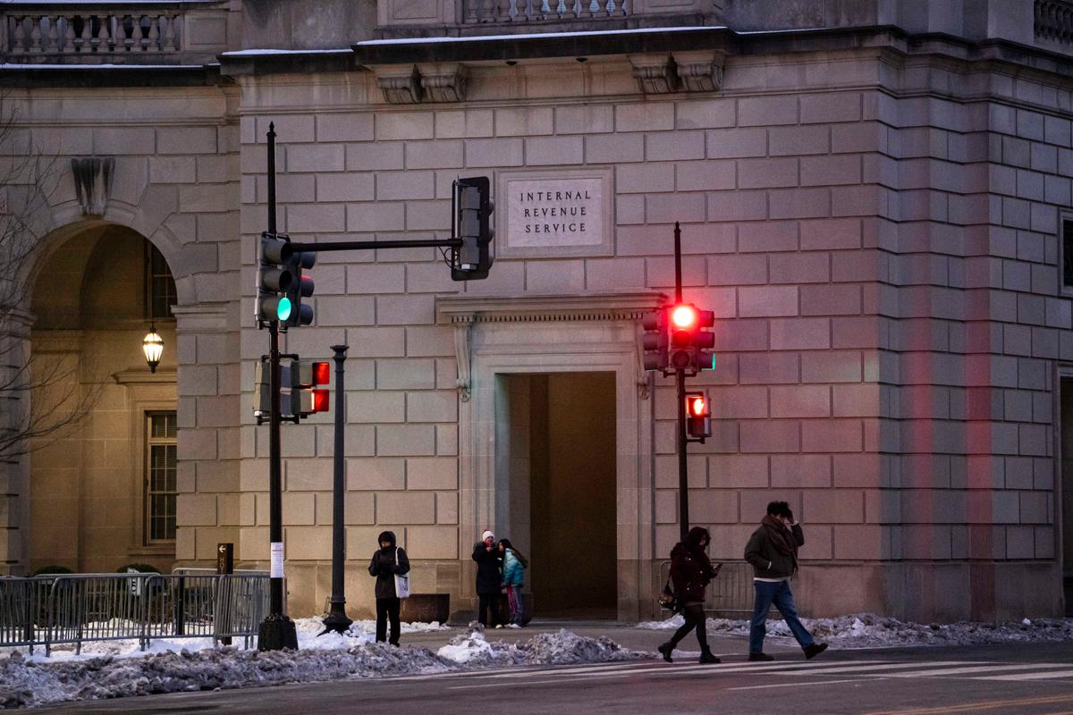 IRS Reminds Taxpayers of ‘Significant Changes’ This Filing Season