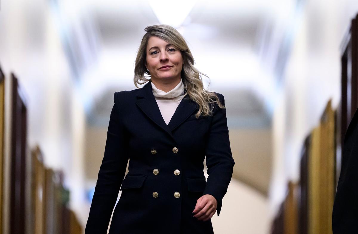 Foreign Affairs Minister Mélanie Joly Off to Washington Next Week to Talk Tariffs