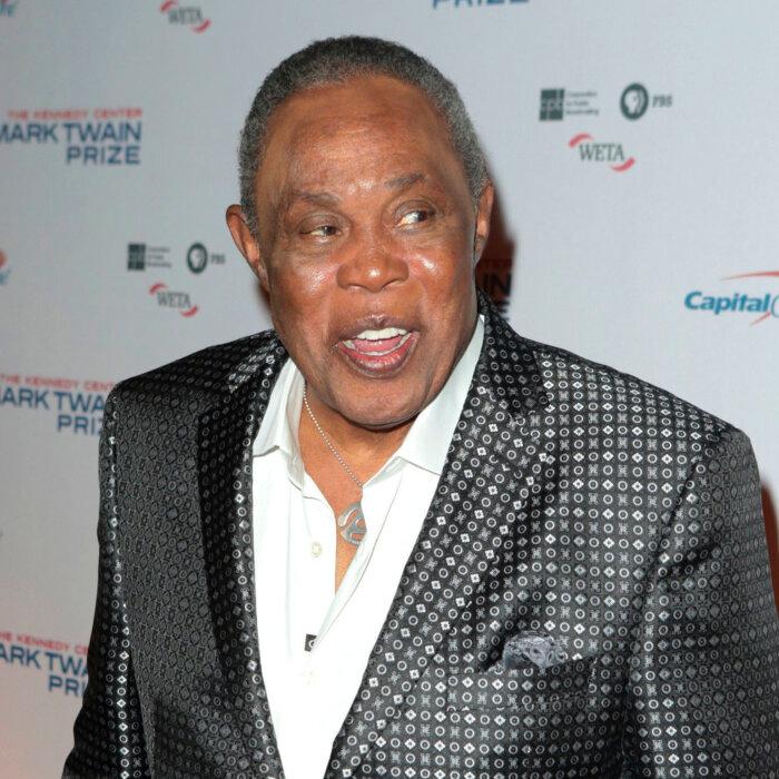 Sam Moore, Who Sang ‘Soul Man’ in Sam & Dave Duo, Dies at 89 Because of Surgery Complications