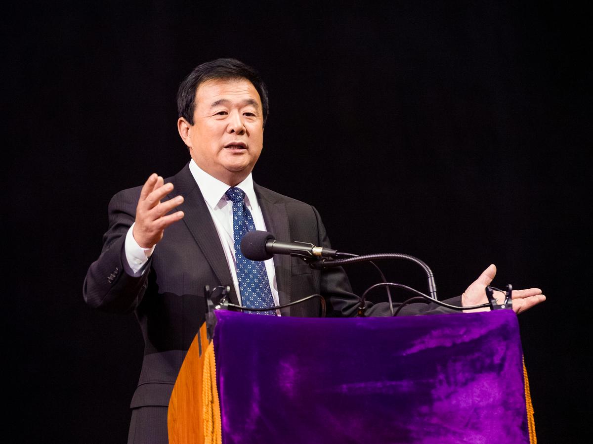 The Real Story of Shen Yun and Falun Gong—An Interview With Mr. Li Hongzhi thumbnail