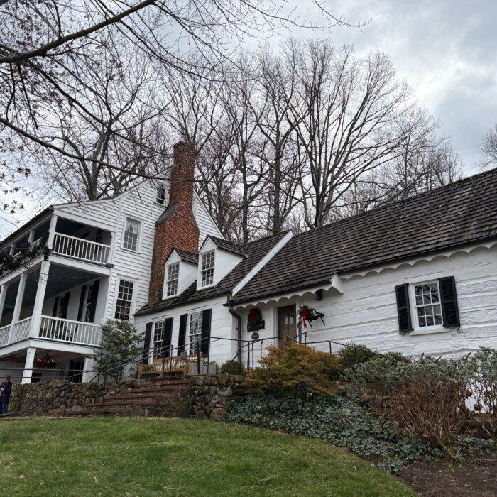 Michie Tavern: Step Back to the Revolutionary War Era