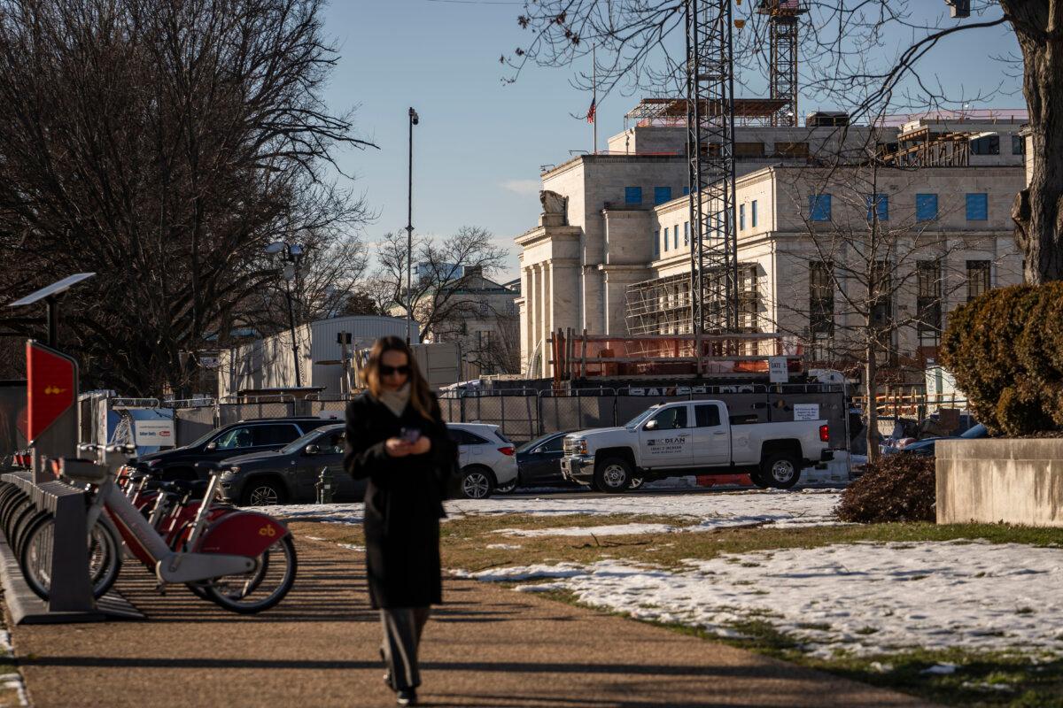 The Dollar Dilemma During Trump 2.0 2 The Federal Reserve Bank in Washington. (Madalina Vasiliu/The Epoch Times)