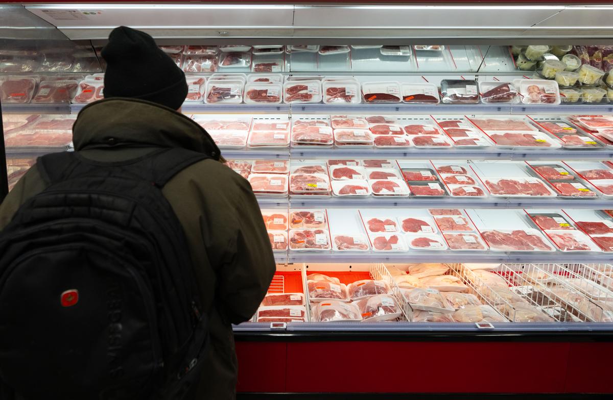 Class-Action Lawsuit Accuses Loblaws, Walmart and Sobeys of Underweight Meat Sales