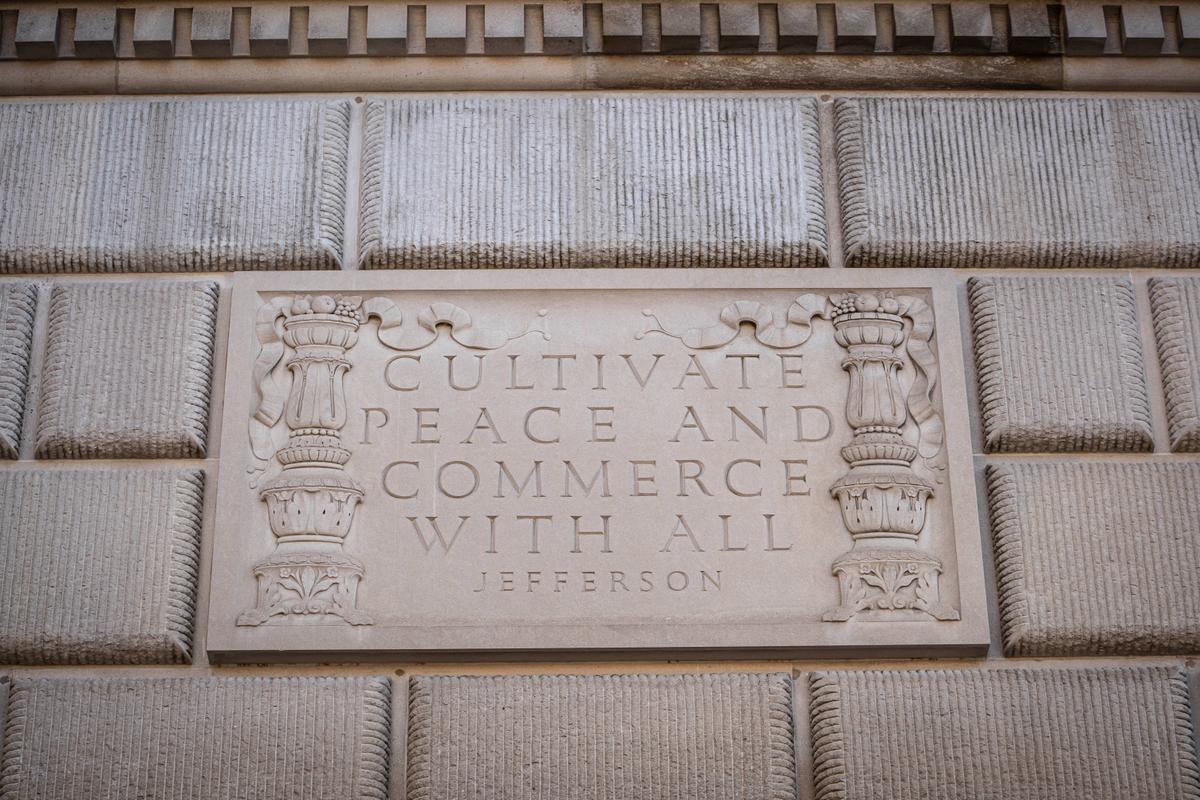 Commerce Department Imposes Export Controls on Biotech Equipment Over Security Concerns