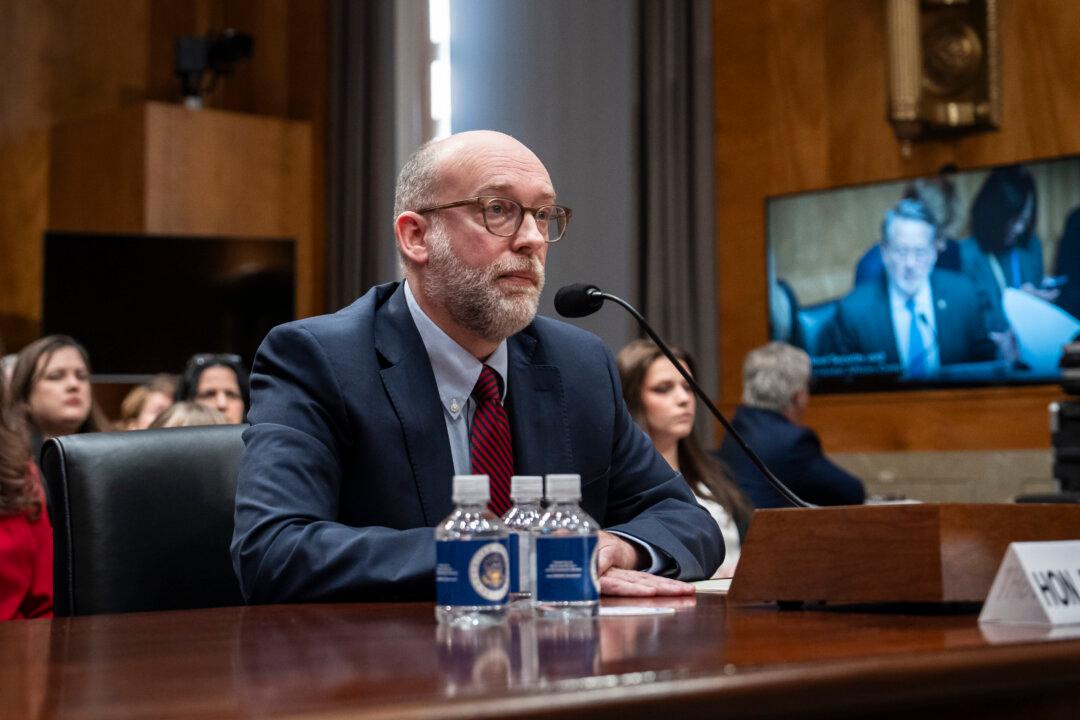 Acting Chief Halts Funding to Consumer Protection Agency, Says Not Needed