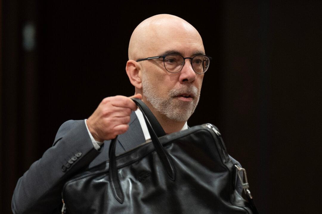 Budget Officer Says He Expects Ramped-Up Defence Spending to Deepen Deficit