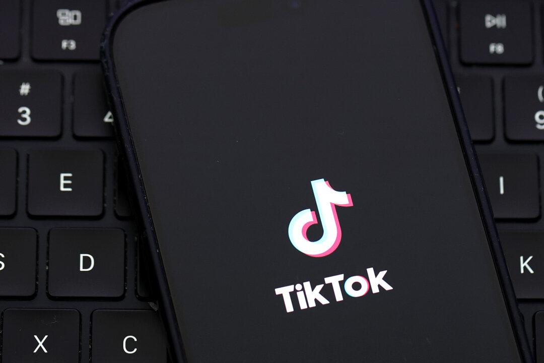 TikTok Remains Unavailable on US App Stores After Trump’s Executive Action