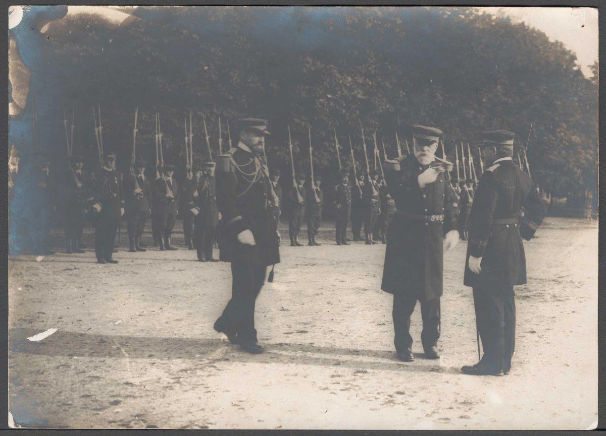 Visit of Adm. Charles Stockton (C). (Public Domain)