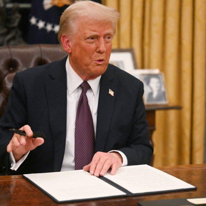 Trump Says 25 Percent Tariffs on Canada, Mexico Could Be Coming Feb. 1