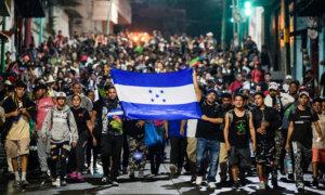 Trump Declares National Emergency at Border, Issues Executive Orders