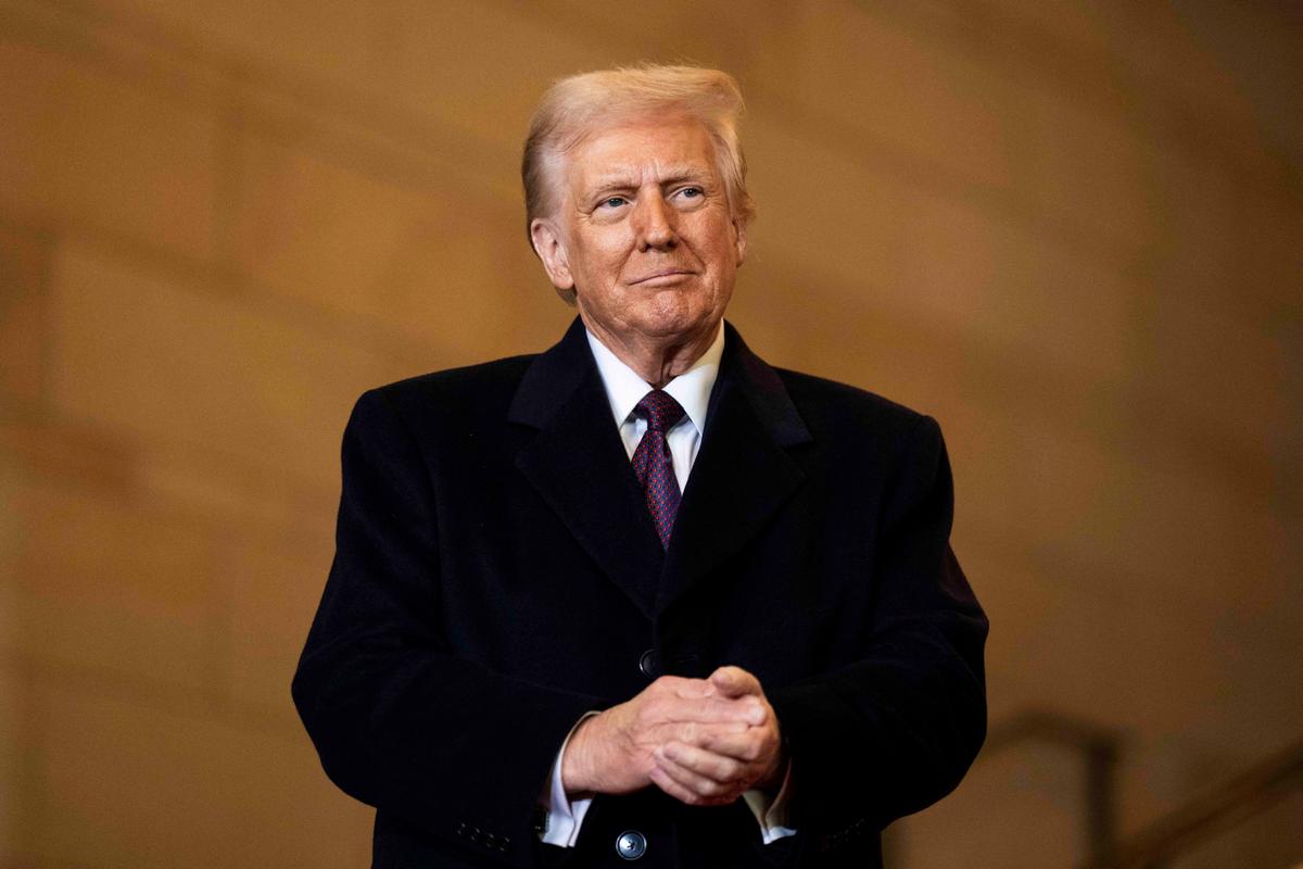 Trump Warns of Possible 10 Percent Tariff on China by February