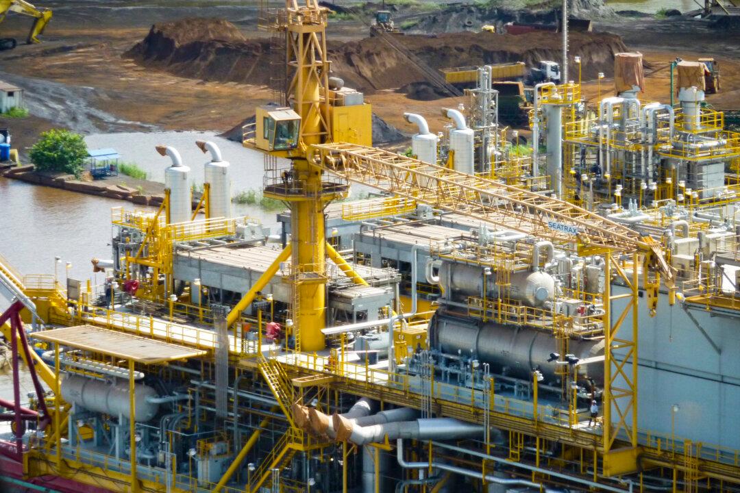 US Will Likely Stop Buying Oil From Venezuela: Trump