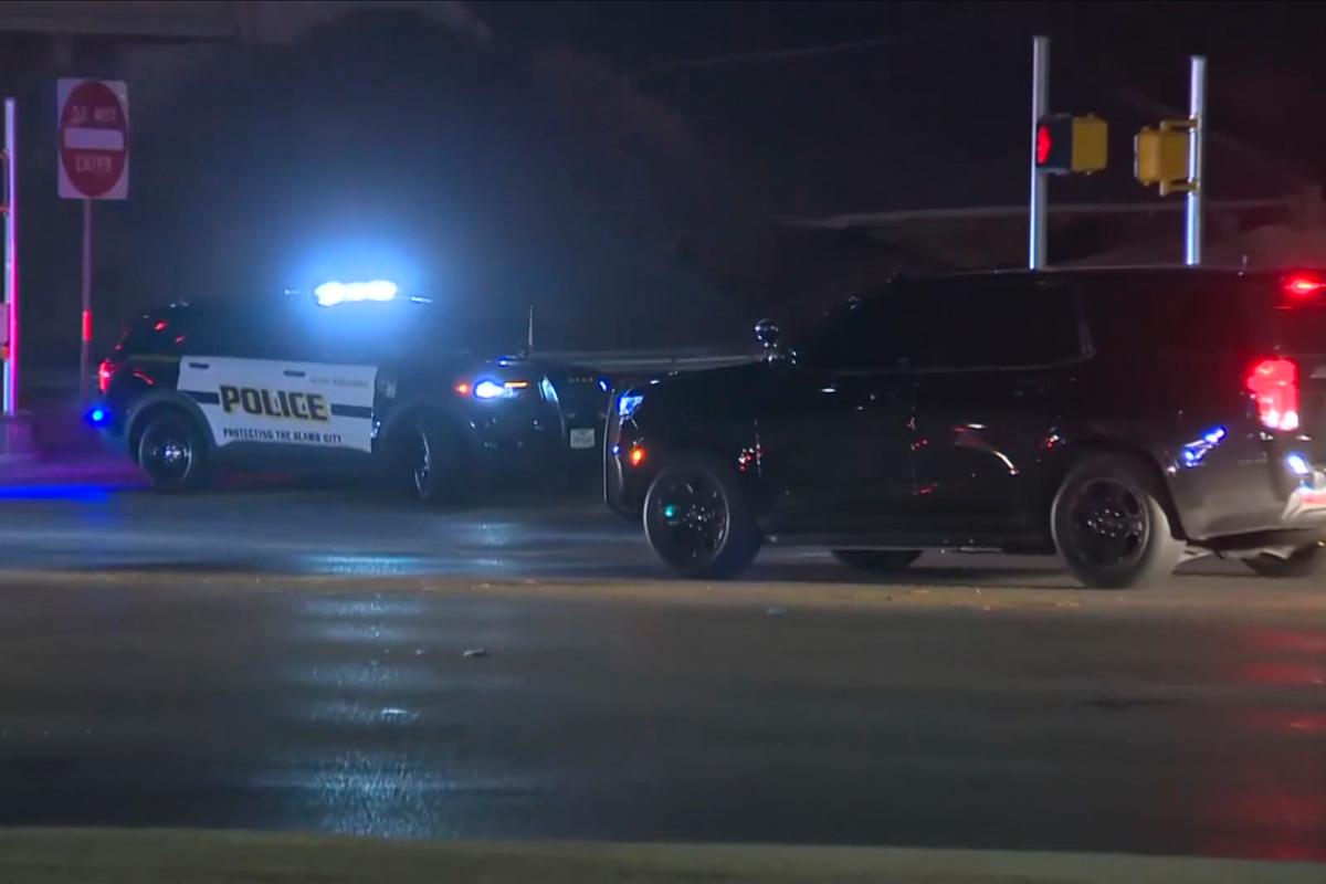 7 Police Officers Wounded in San Antonio Shooting