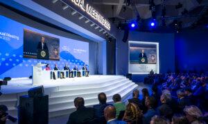 Trump to Davos Leaders: âMake Your Product in Americaâ or Face Tariffs