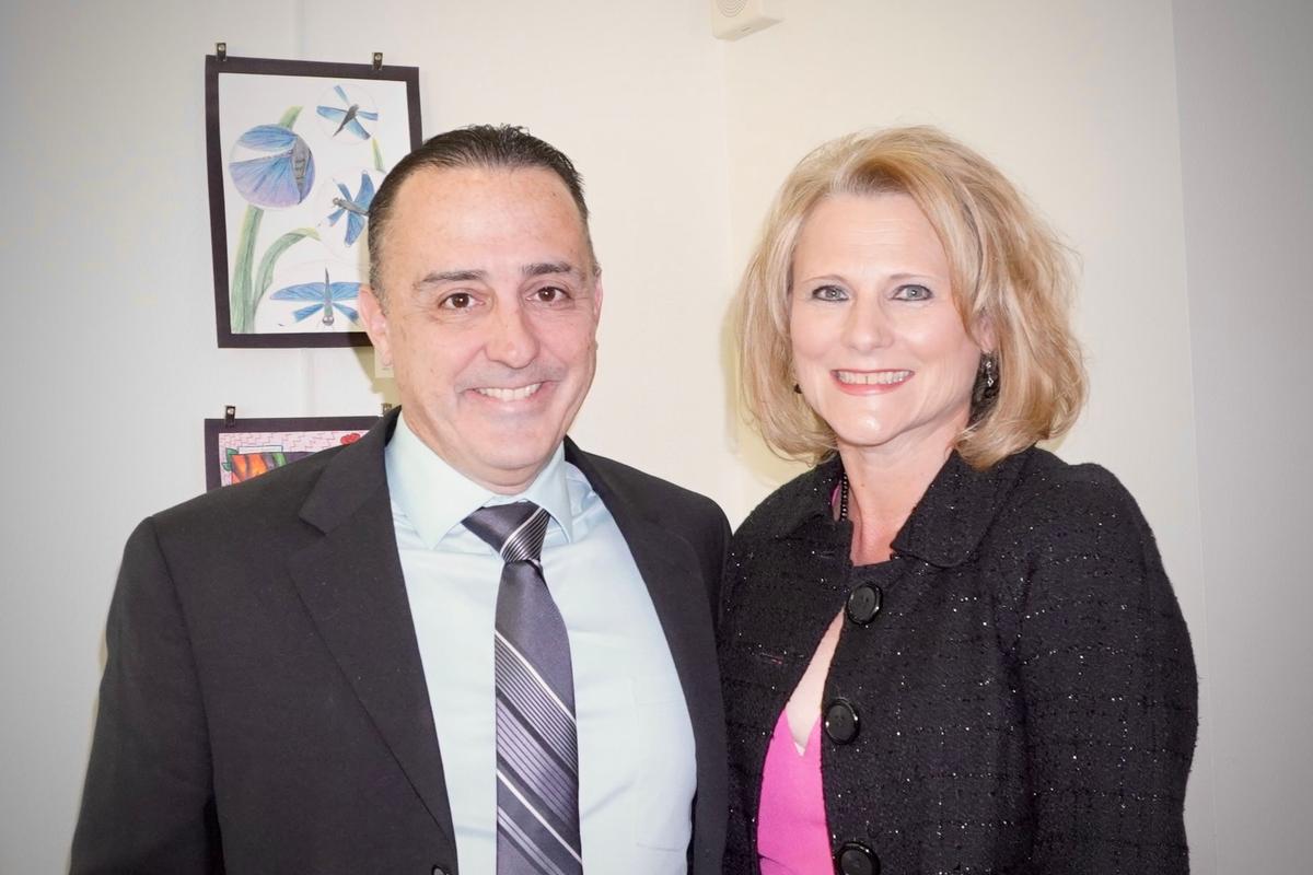 Shen Yun Stands in Opposition to Tyranny, Says Company Director