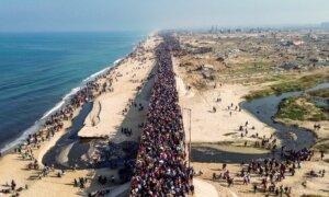 Palestinians Start Returning to Northern Gaza as Hostage Deal Holds