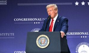 Trump Says China’s DeepSeek a ‘Wake-Up Call’ for US Tech Companies