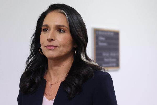 Gabbard Speaks at Strategic Affairs Conference in New Delhi