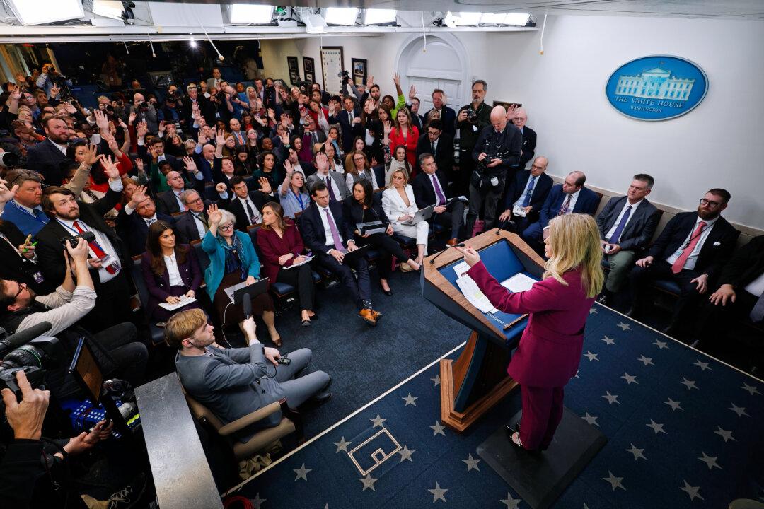 New White House Press Rules Will Expand Access for ‘New Media Voices’