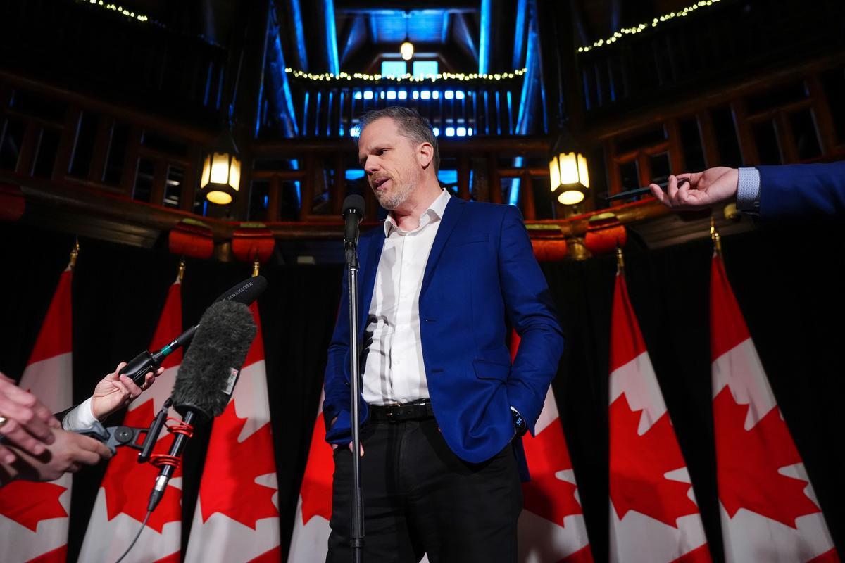 NDP Urges Action on Pharmacare, Dental Care as Health Ministers Meet in Halifax