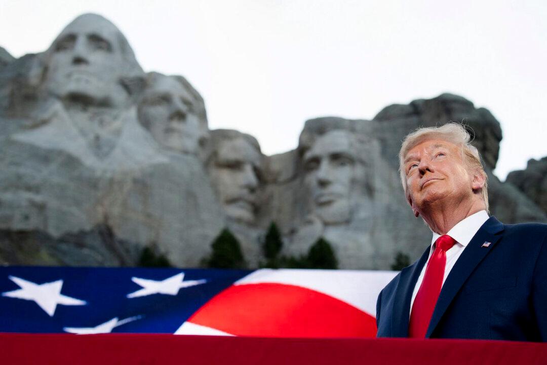 Trump Creates Task Force for 250th Independence Day Celebration