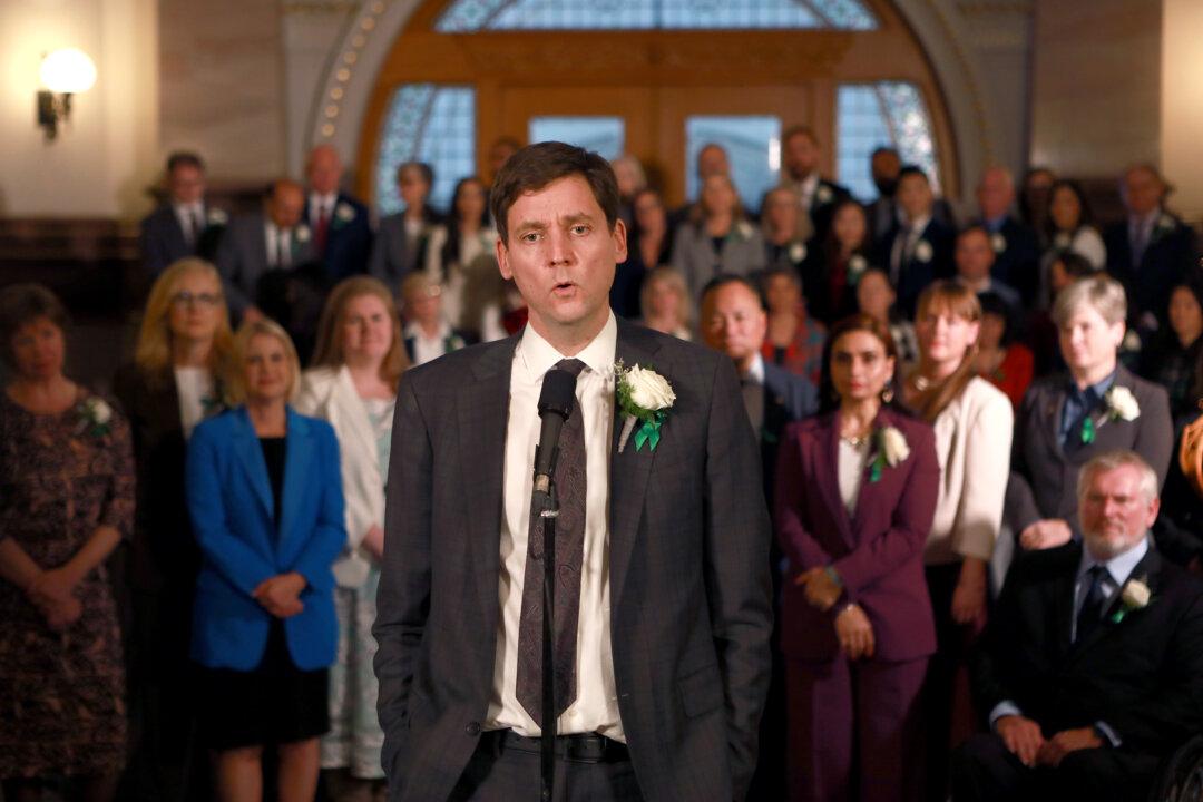 BC Assembles ‘War Room’ to Push Back Against US Tariff Threats