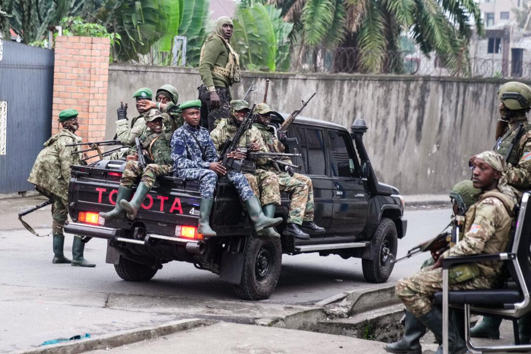 Rwanda-Backed Rebels Advance in DR Congo as Kagame Clashes With South Africa