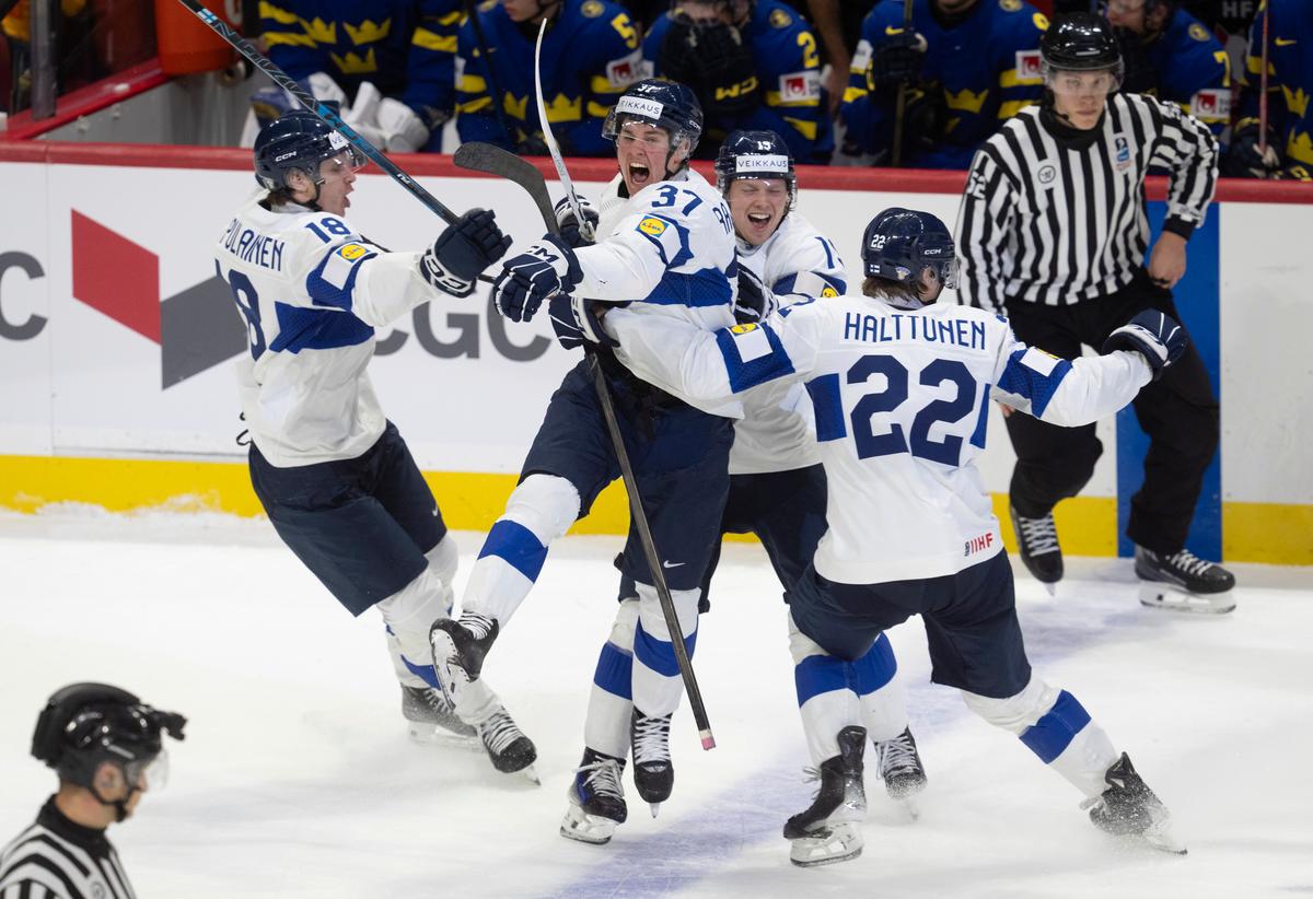 Finland Beats Sweden 4–3 in Overtime to Reach World Junior Hockey Title Game