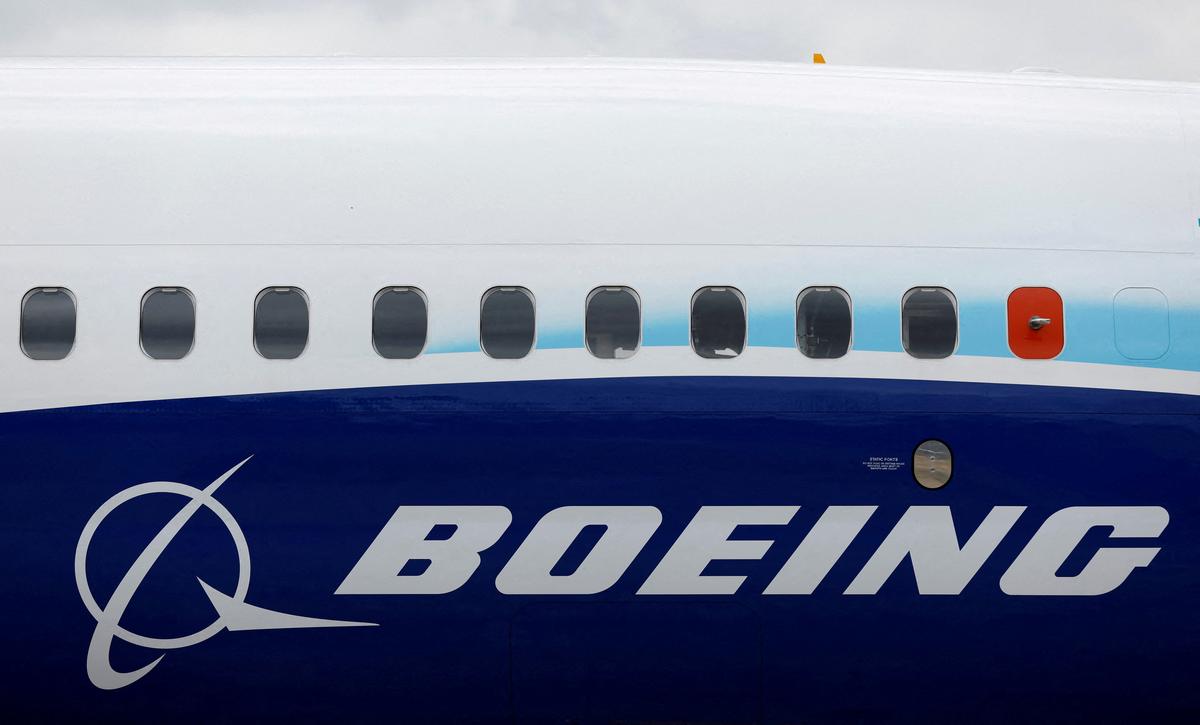 DOJ Agrees to End Prosecution Against Boeing Over 737 MAX Crashes thumbnail