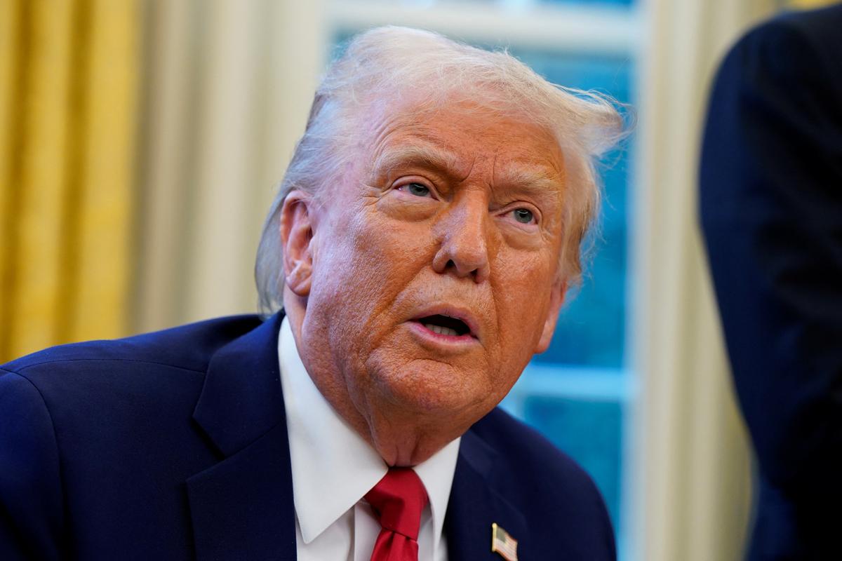 Trump Says Iran Faces ‘Total Obliteration’ If It Assassinates Him