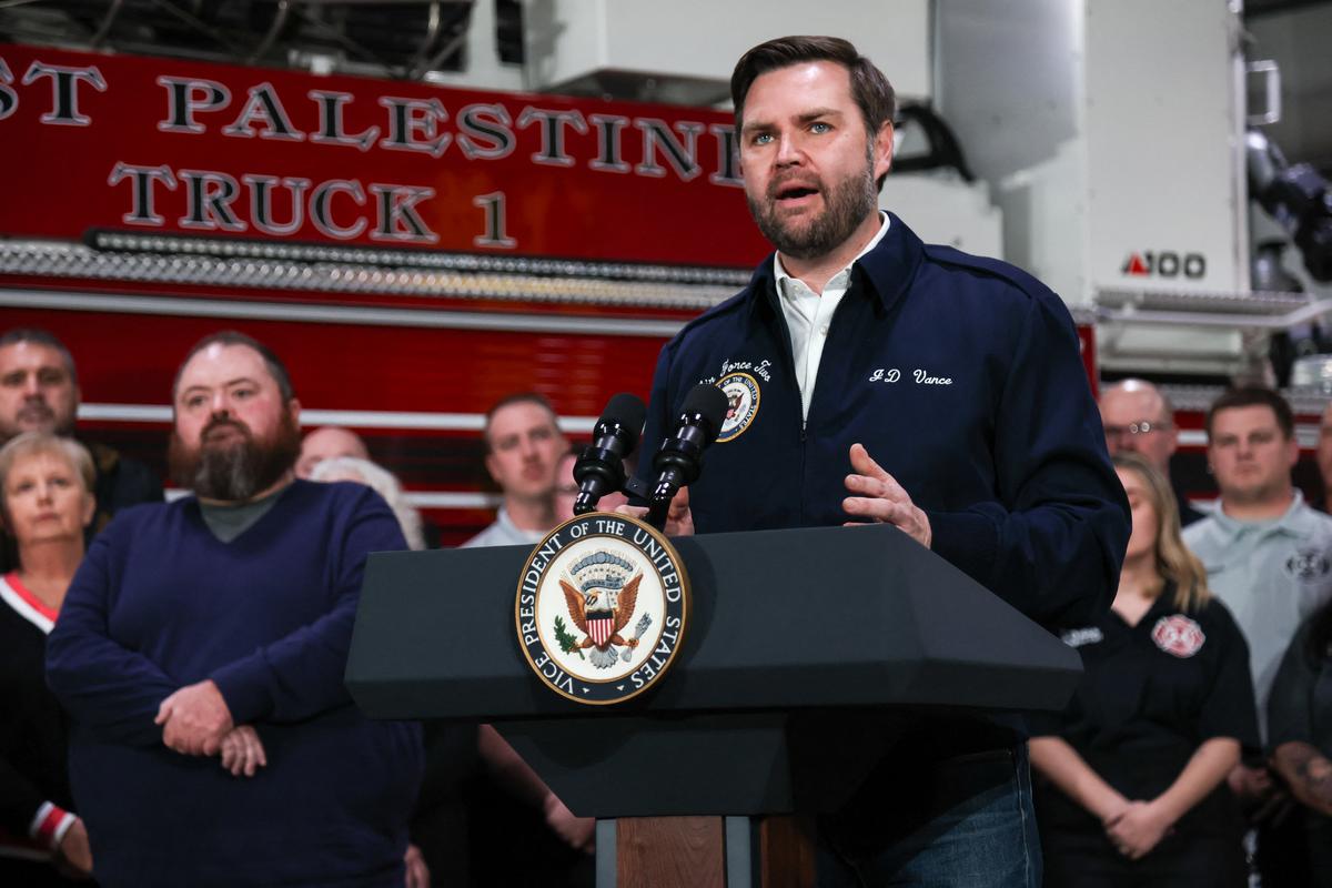 Vance Visits Ohio’s East Palestine to Commemorate 2 Years Since Train Derailment