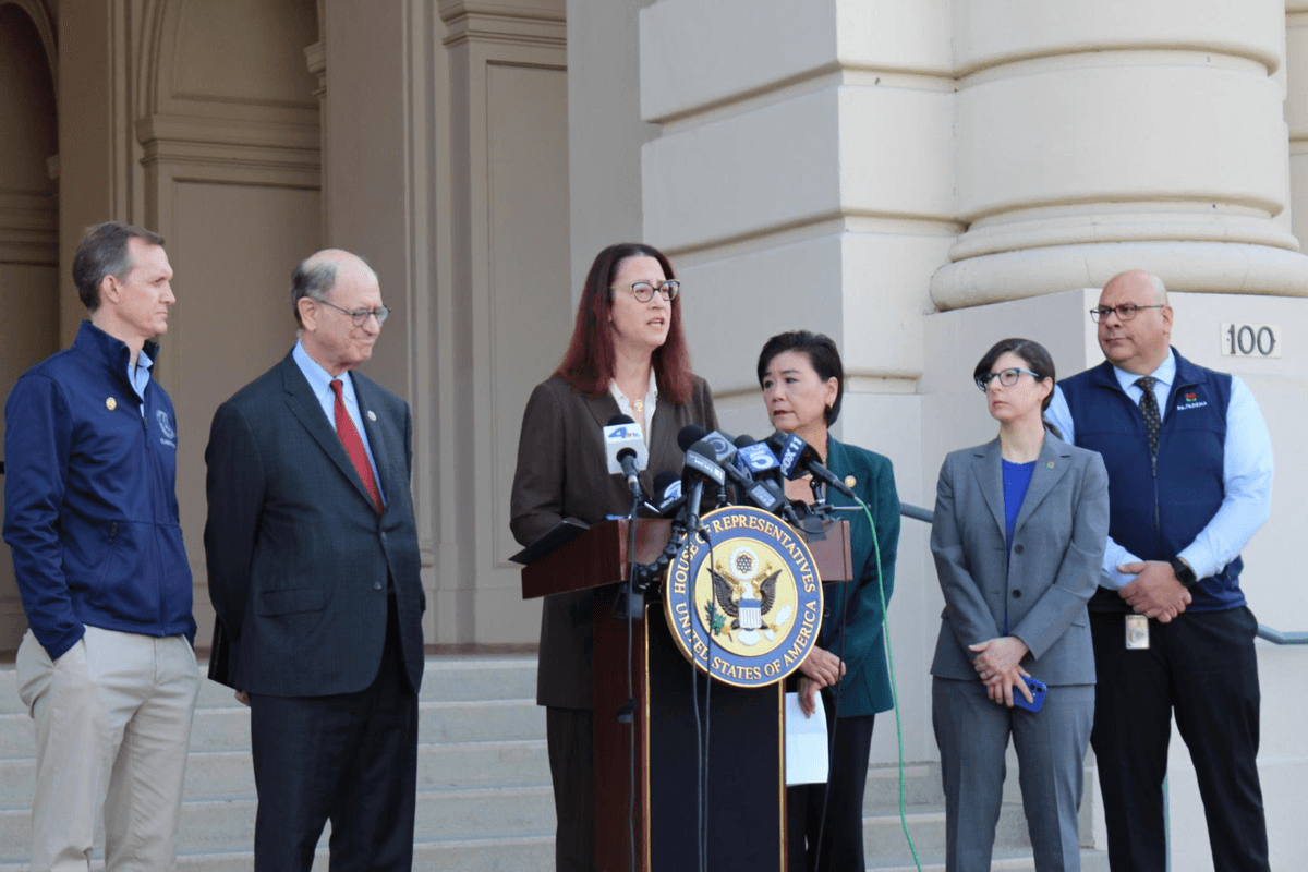 Southern California House Democrats Ask EPA to Create Air Quality Task Force