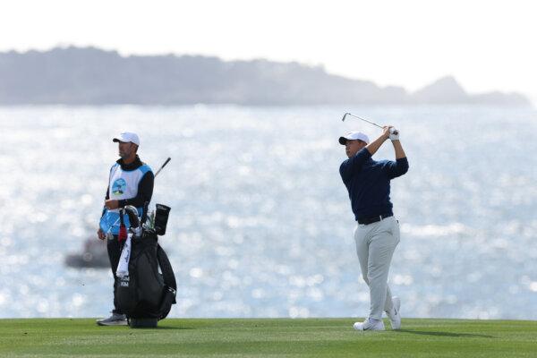 South Korea's Tom Kim will perform a shot on hole 8 in the final round of AT&T Pebble Beach Proam 2025 at Pebble Beach Golf Link in Pebble Beach, California on February 2, 2025 (Harry Howe/Getty) Images))