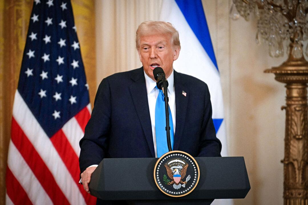 Trump Says He Wants to Avoid Conflict With Iran ‘But It Cannot Have a Nuclear Weapon’