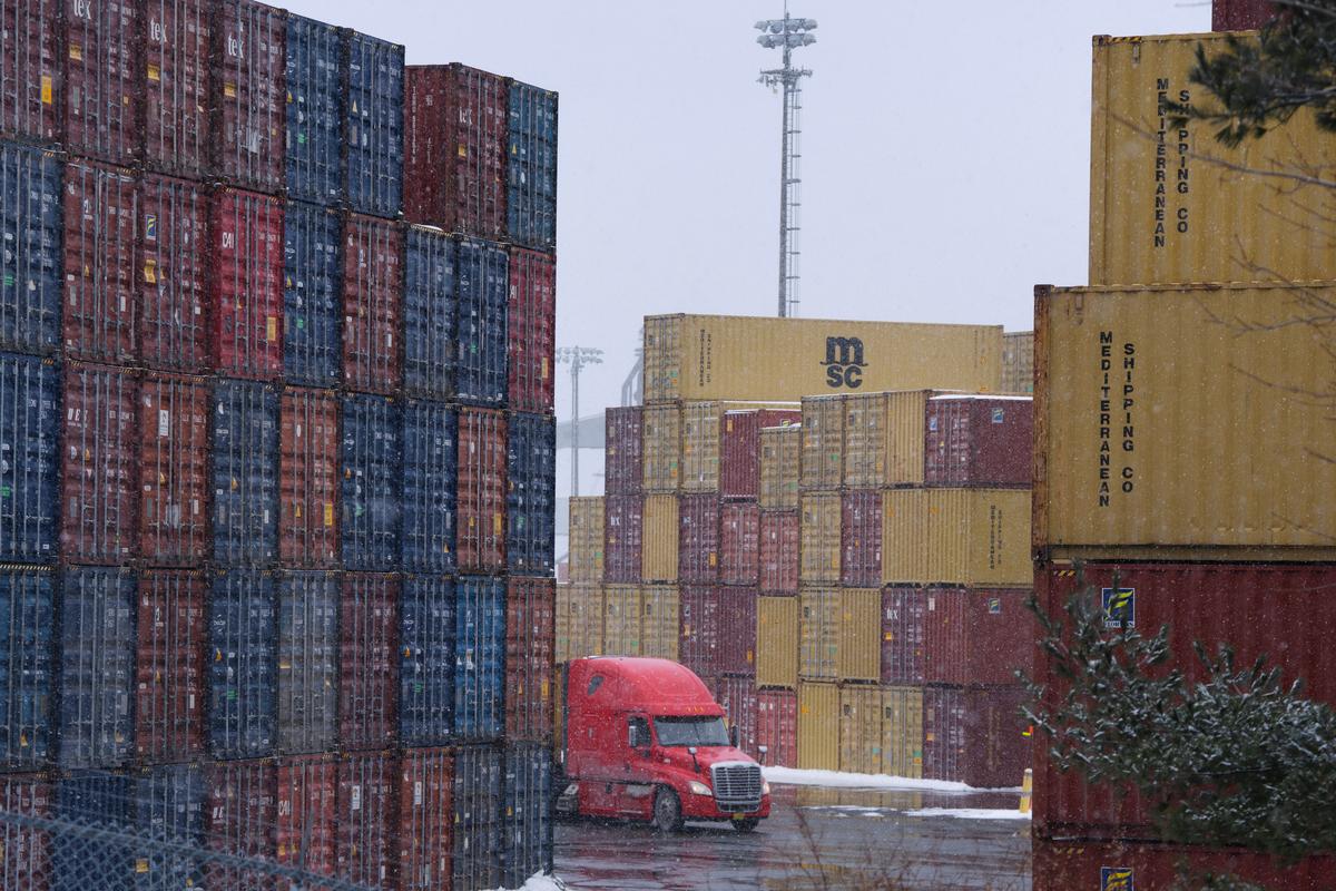 Trade Surplus With US Widened in December but Down Overall in 2024: StatCan